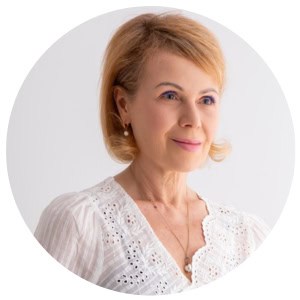 Dr. Agata Dulnik